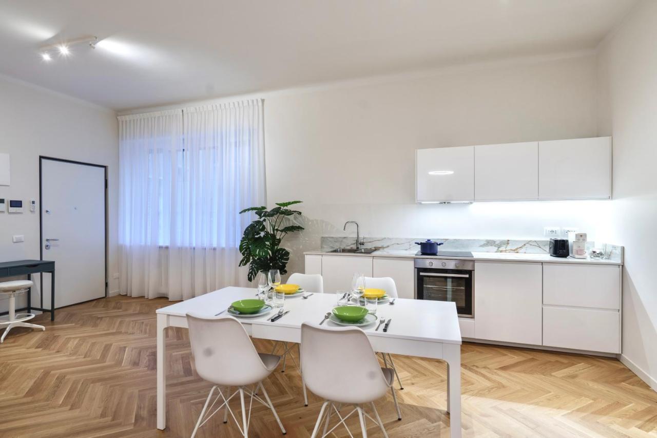 Апартаменты Porta Venezia-Trilocale-Luxury Con Wifi-Neflix Милан Экстерьер фото